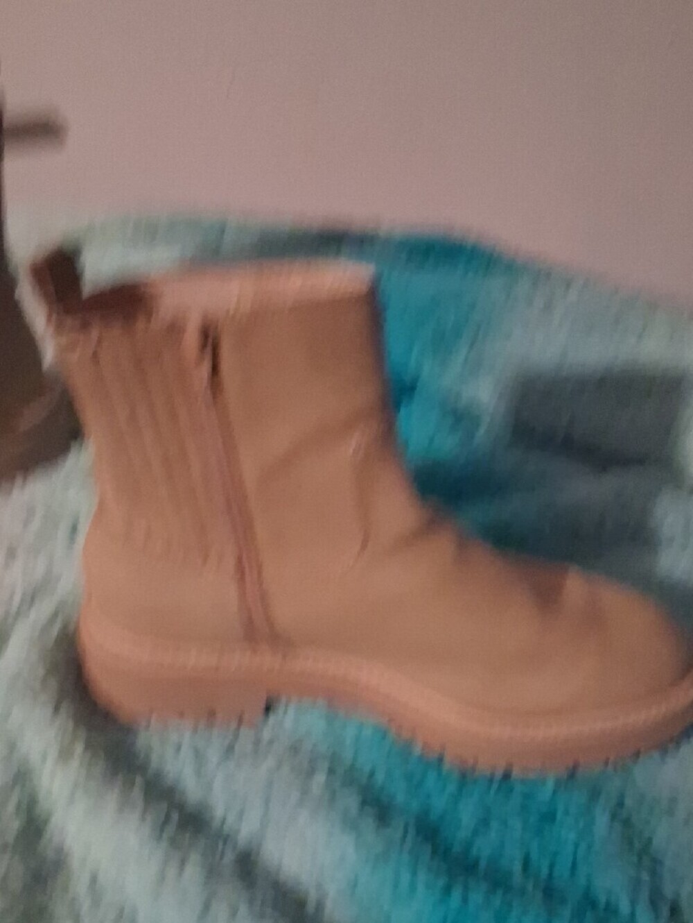 Time & Tru Tan Leather Chelsea Booties Size 10W - Picture 4 of 7